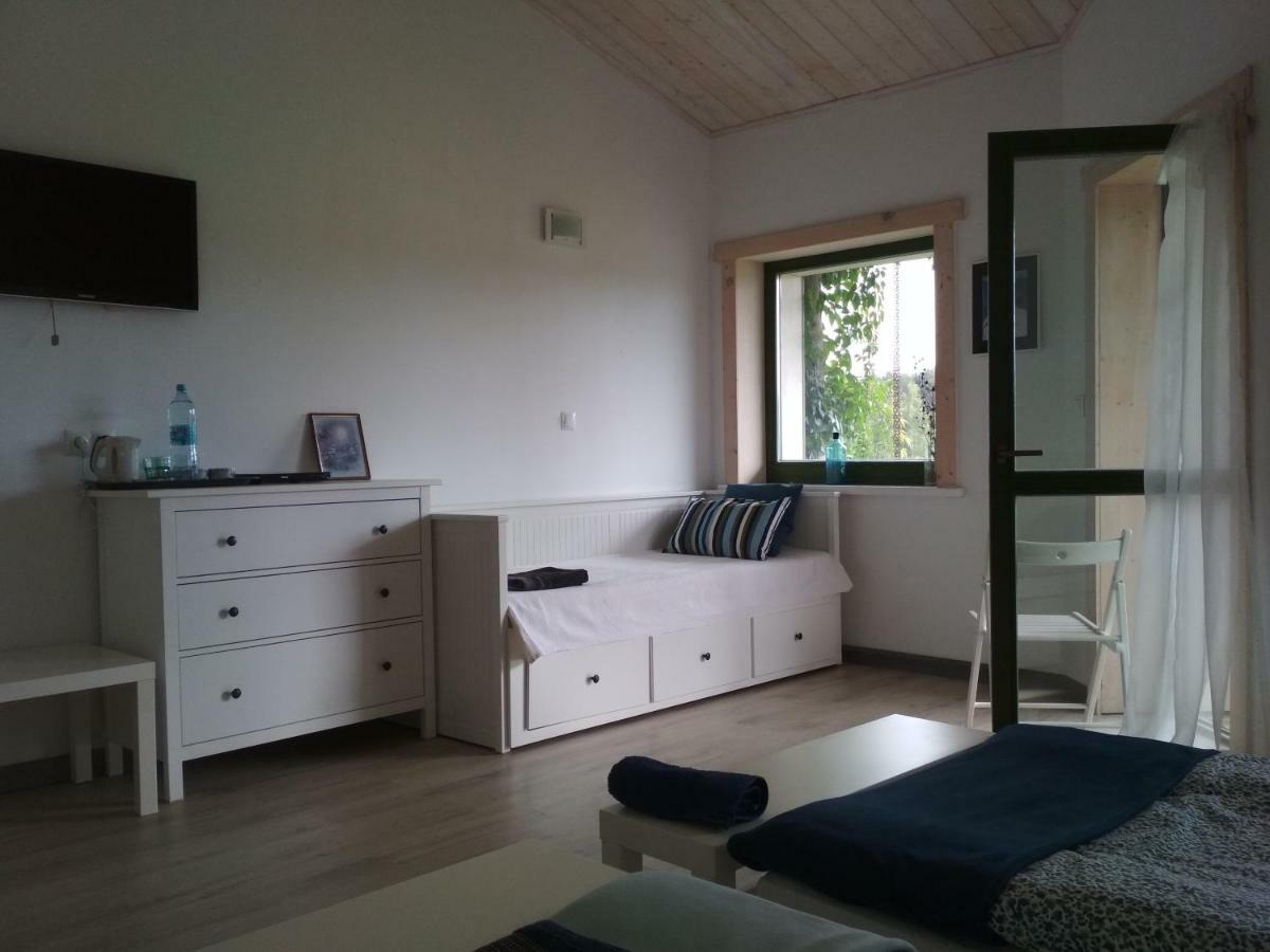 Chamedafne W Puszczy Kampinoskiej Brochów 外观 照片
